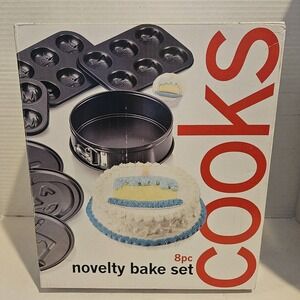 New Cooks 8-Piece Holiday Cast Nonstick Baking Pan Set Bday JackOLantern Snowman
